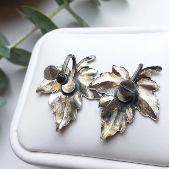 ANTIQUE Scottish Earrings | Collector's | Leaf - Screw Back | Sterling Silver - Picture 4 of 5